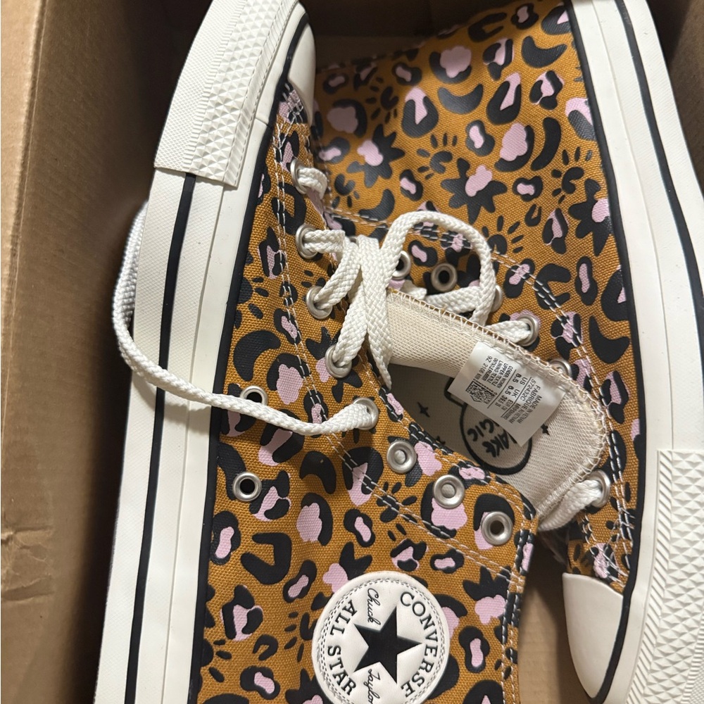 Converse CTAS Hi Wheat Black Pink Sneakers